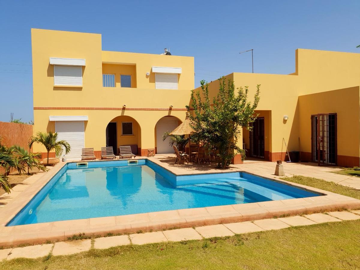 Magnifique Villa Riad Avec Piscine Proche Plage Saly Portudal Exterior photo